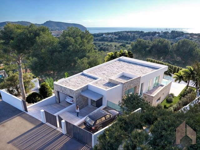 4 bedroom Villa for sale in Pinar del Advocat - Cometa, Teulada-Moraira - € 2,300,000 (Ref: 9511275)
