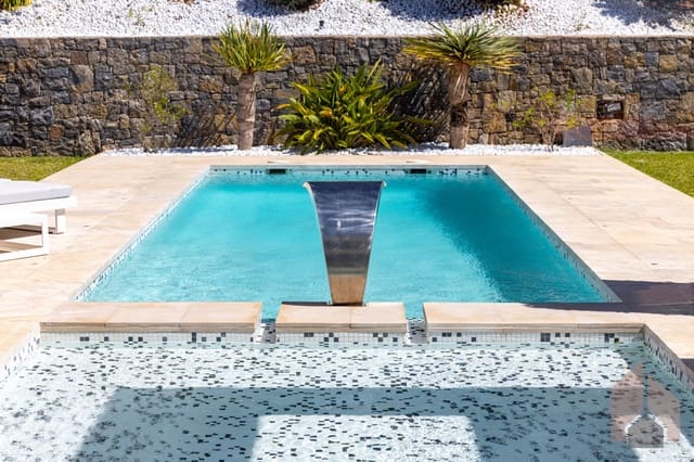 5 bedroom Villa for sale in Centro ciudad, Javea / Xàbia - € 2,350,000 (Ref: 9511276)