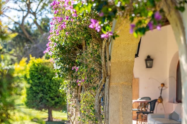 6 bedroom Villa for sale in Centro ciudad, Javea / Xàbia - € 1,900,000 (Ref: 9720650)