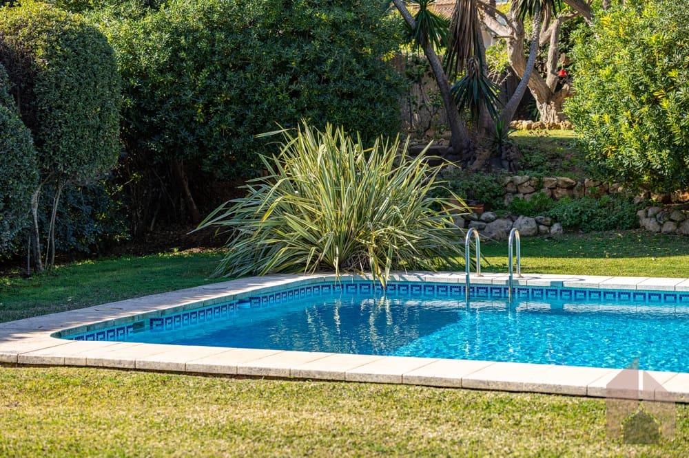 6 bedroom Villa for sale in Javea / Xabia - € 1,900,000 (Ref: 9720650)