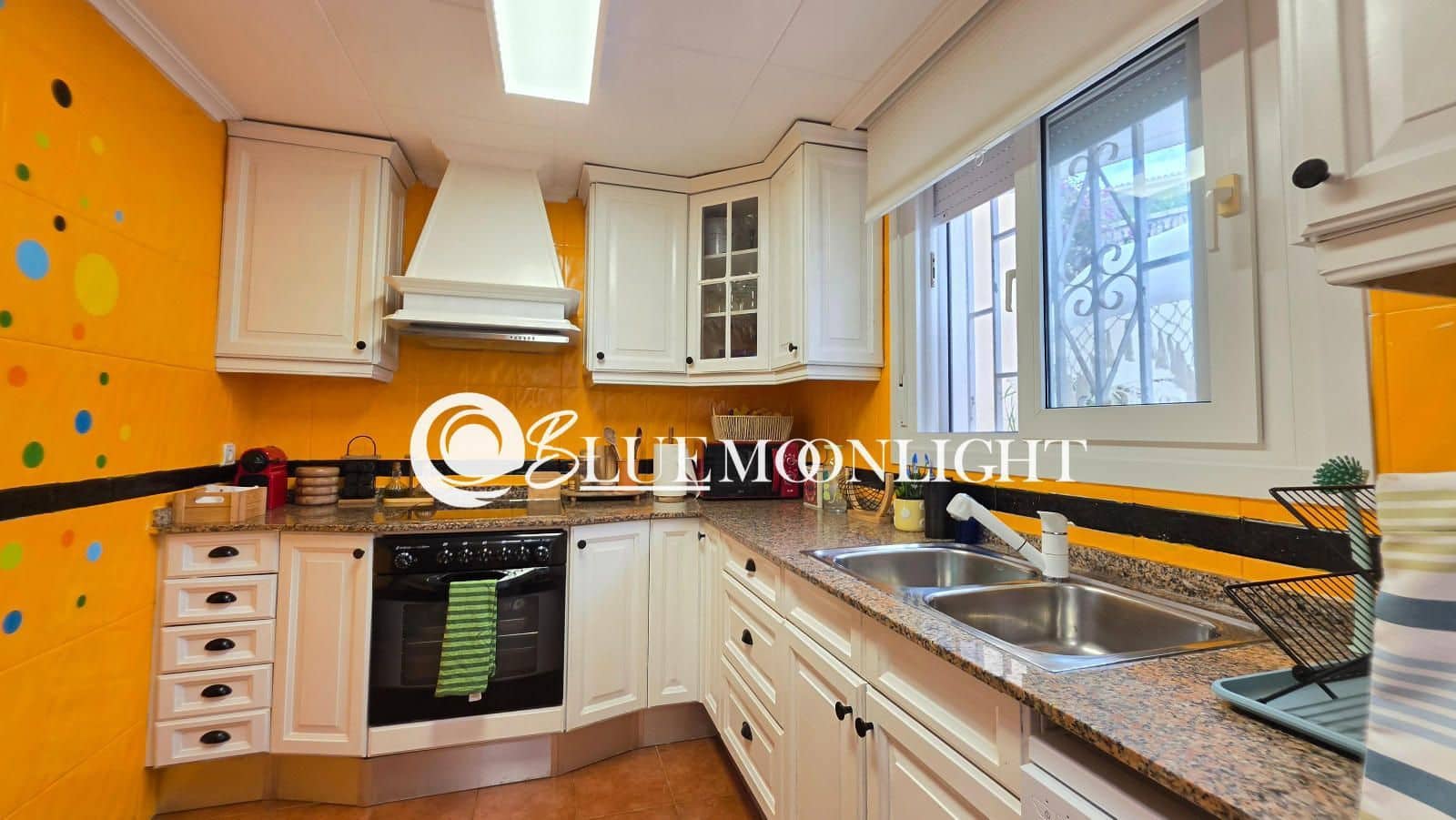 3 sypialnia Dom na sprzedaż w Peniscola z basenem garażem - 270 000 € (Ref: 10125053)