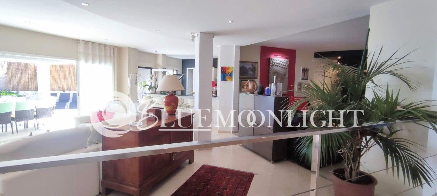 6 soverom Villa til salgs i Peniscola med svømmebasseng garasje - € 750 000 (Ref: 7669568)