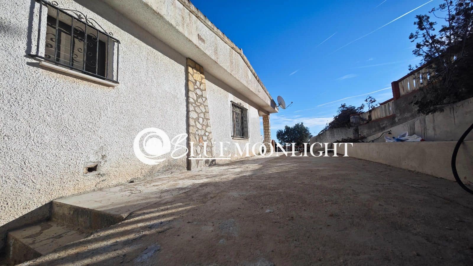 4 bedroom Villa for sale in Peniscola with garage - € 300,000 (Ref: 7719251)