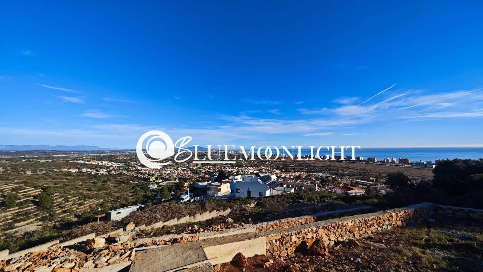 4 bedroom Villa for sale in Peniscola with garage - € 300,000 (Ref: 7719251)