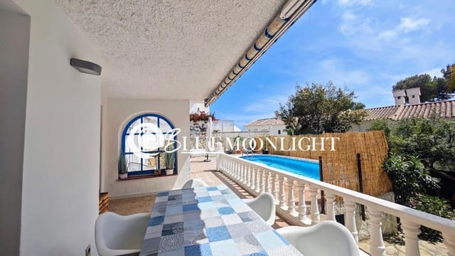 3 bedroom Townhouse for sale in Peñíscola with pool garage - € 369,000 (Ref: 8952082)