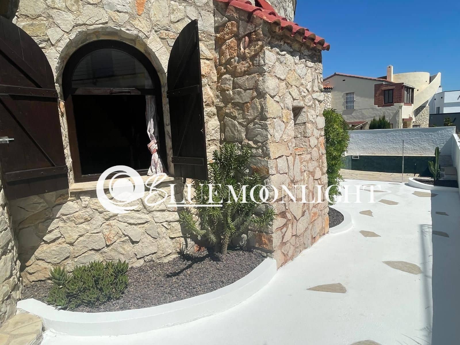 Chalet de 4 habitaciones en Peñíscola en venta con piscina garaje - 429.000 € (Ref: 9459635)