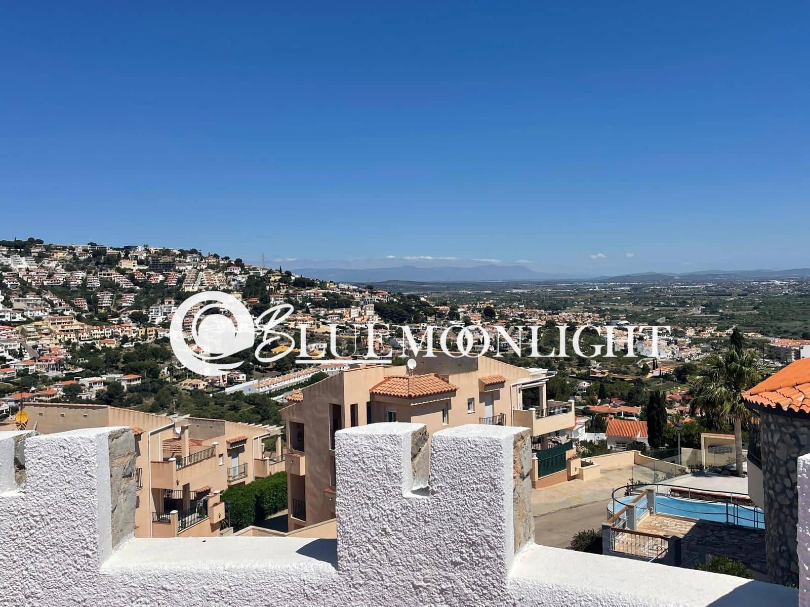 Chalet de 4 habitaciones en Peñíscola en venta con piscina garaje - 429.000 € (Ref: 9459635)