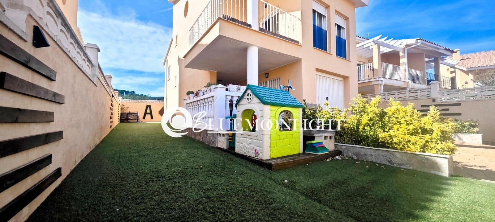 Chalet de 3 habitaciones en Peñíscola en venta con piscina garaje - 275.000 € (Ref: 9618729)