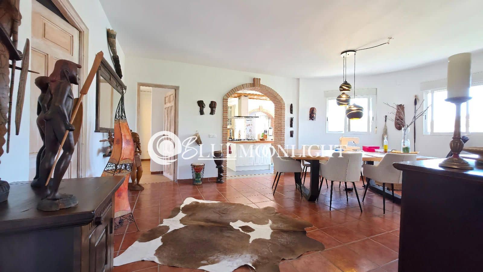 4 soverom Villa til salgs i Calig med svømmebasseng garasje - € 565 000 (Ref: 9866168)