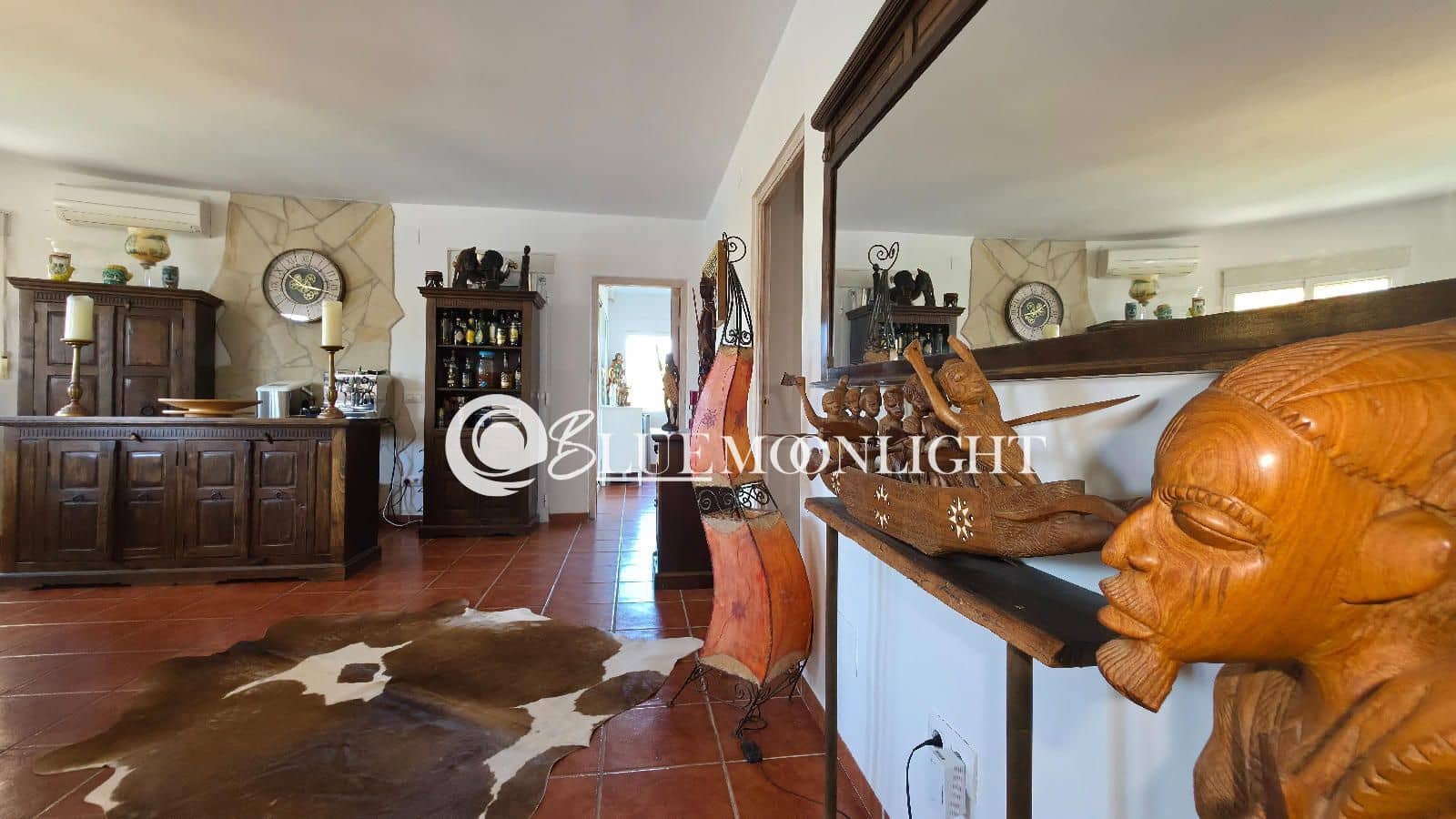 4 soverom Villa til salgs i Calig med svømmebasseng garasje - € 565 000 (Ref: 9866168)