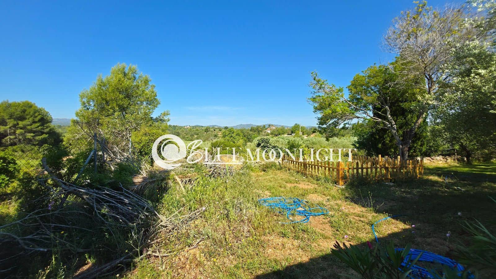 4 soverom Villa til salgs i Calig med svømmebasseng garasje - € 565 000 (Ref: 9866168)