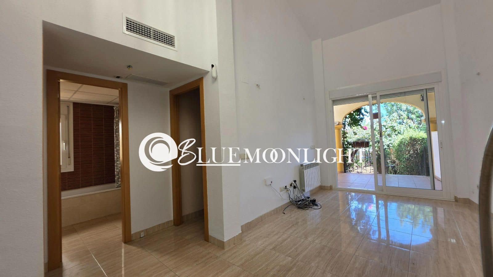 3 bedroom Townhouse for sale in Peniscola with pool garage - € 212,000 (Ref: 9971783)