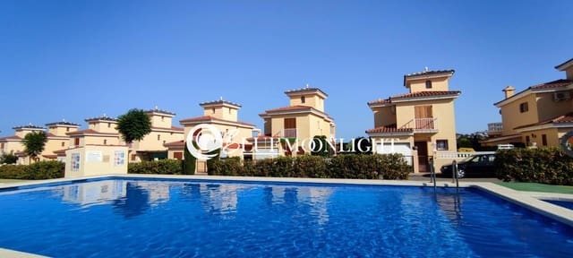 4 soveværelse Villa til salg i Peñíscola med swimmingpool garage - € 360.000 (Ref: 9999449)