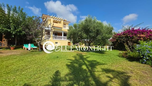 4 soveværelse Villa til salg i Peñíscola med swimmingpool garage - € 360.000 (Ref: 9999449)