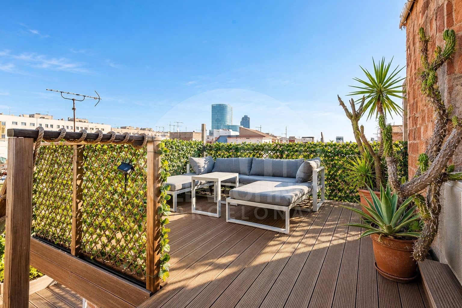2 soveværelse Penthouse til salg i Barcelona by - € 520.000 (Ref: 10140057)