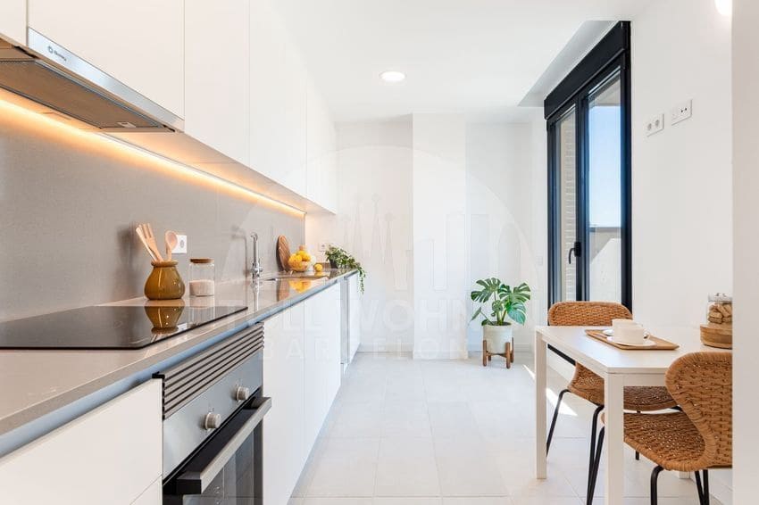 4 soveværelse Lejlighed til salg i Barcelona by med swimmingpool garage - € 694.000 (Ref: 10174716)