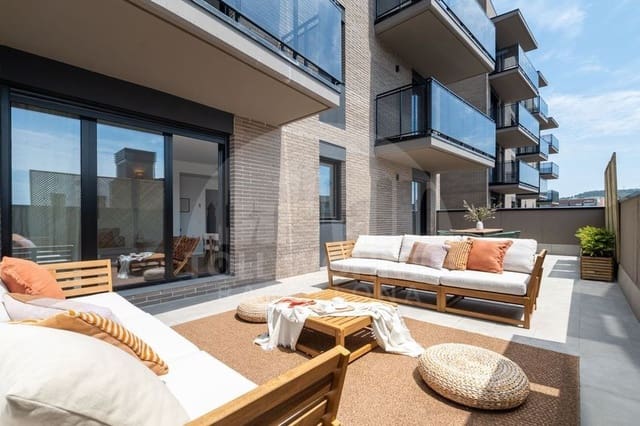 4 soveværelse Lejlighed til salg i Barcelona by med swimmingpool garage - € 694.000 (Ref: 10174716)