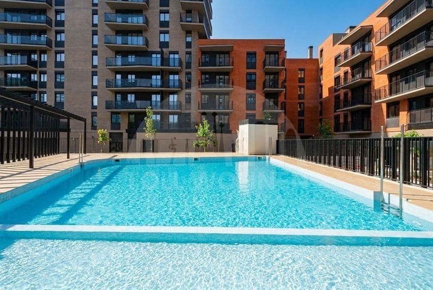 4 soveværelse Lejlighed til salg i Barcelona by med swimmingpool garage - € 694.000 (Ref: 10174716)