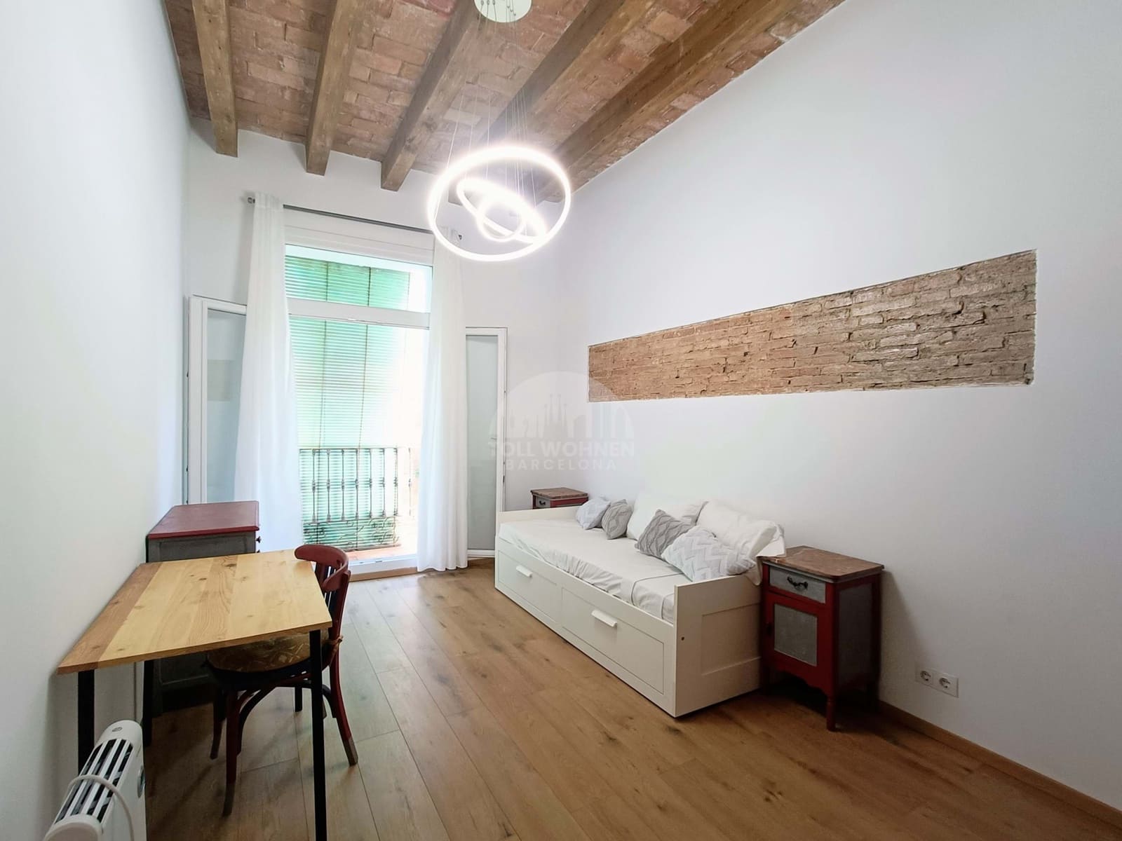 Apartamento de 3 habitaciones en Barcelona ciudad en alquiler - 1.500 € (Ref: 7735326)