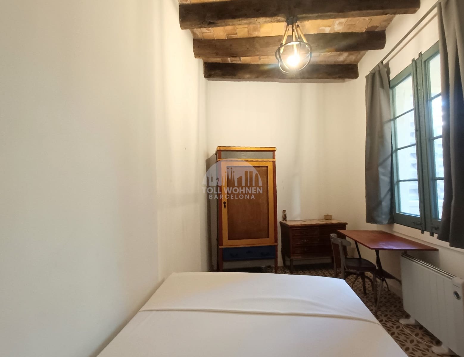 Apartamento de 3 habitaciones en Barcelona ciudad en alquiler - 1.500 € (Ref: 7735326)