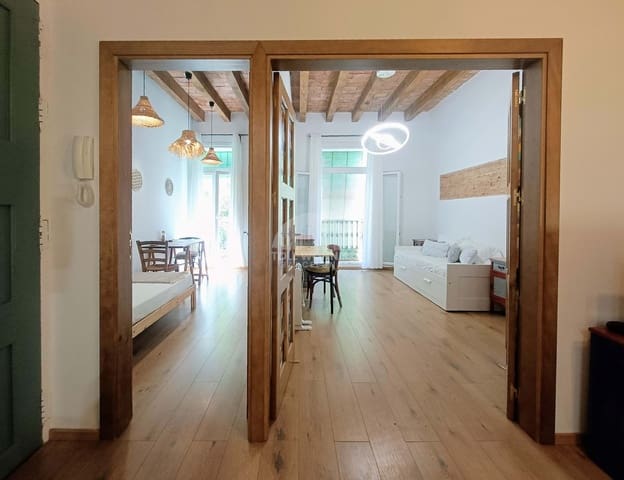 Appartement de 3 chambres à louer à Barcelone ville - 1 500 € (Ref: 7735326)