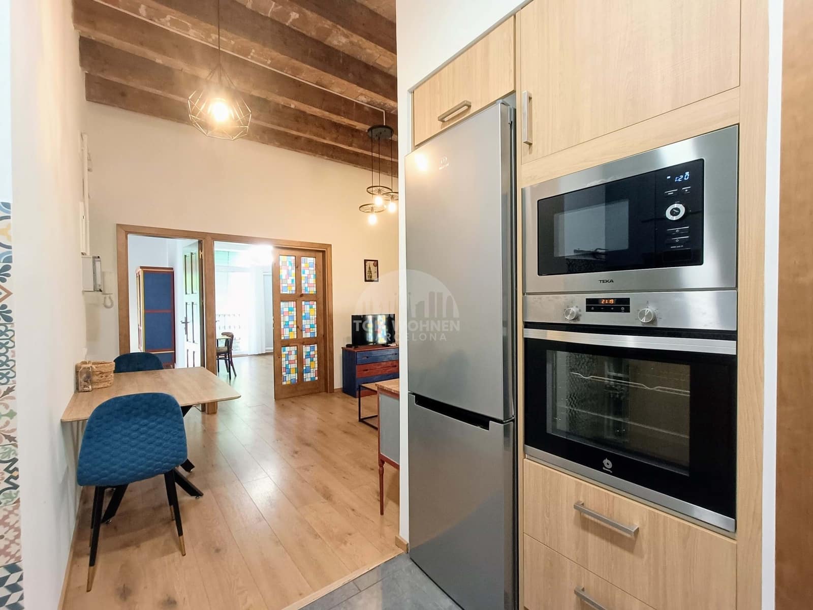 Apartamento de 3 habitaciones en Barcelona ciudad en alquiler - 1.500 € (Ref: 7735326)