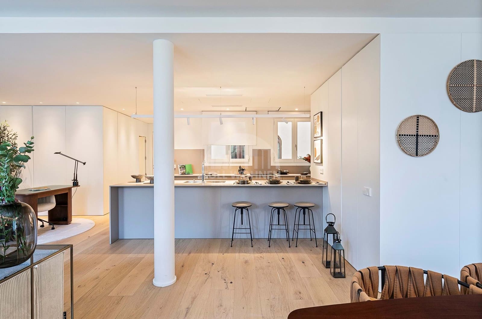 2 bedroom Apartment for sale in Barcelona city - € 1,890,000 (Ref: 8408864)