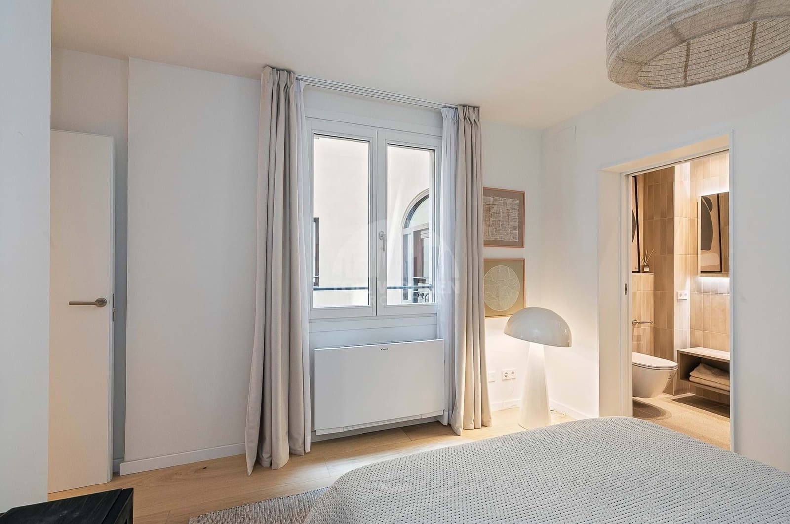 2 bedroom Apartment for sale in Barcelona city - € 1,890,000 (Ref: 8408864)