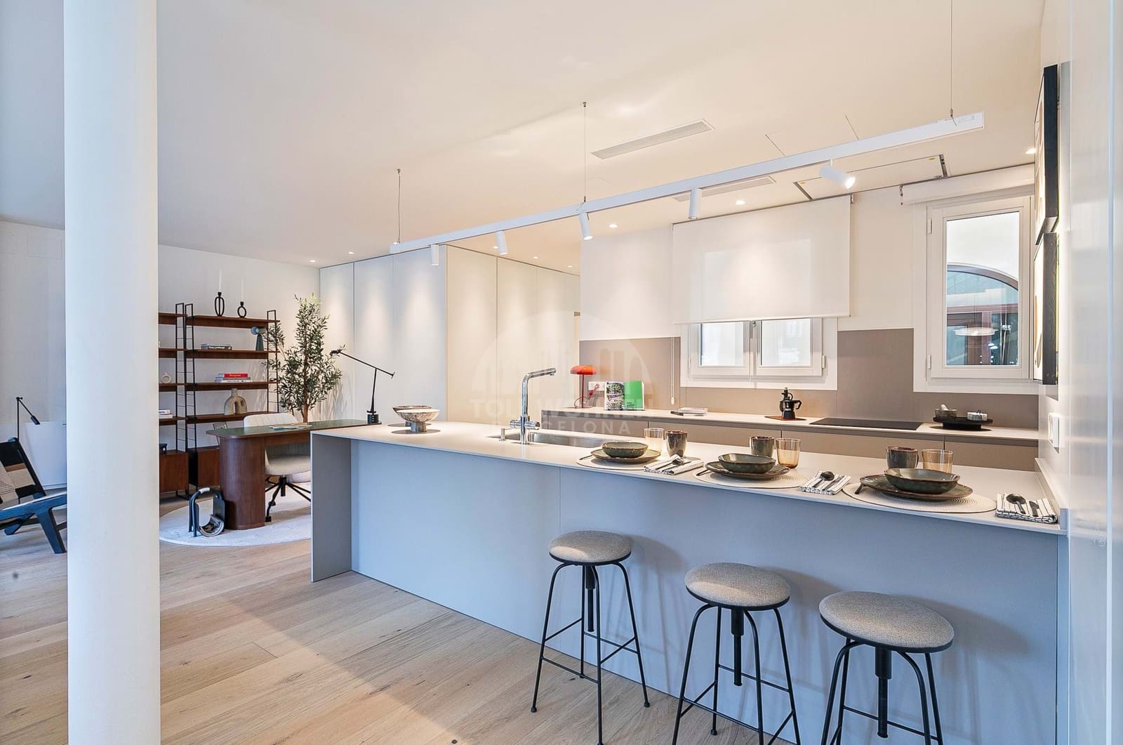 2 bedroom Apartment for sale in Barcelona city - € 1,890,000 (Ref: 8408864)