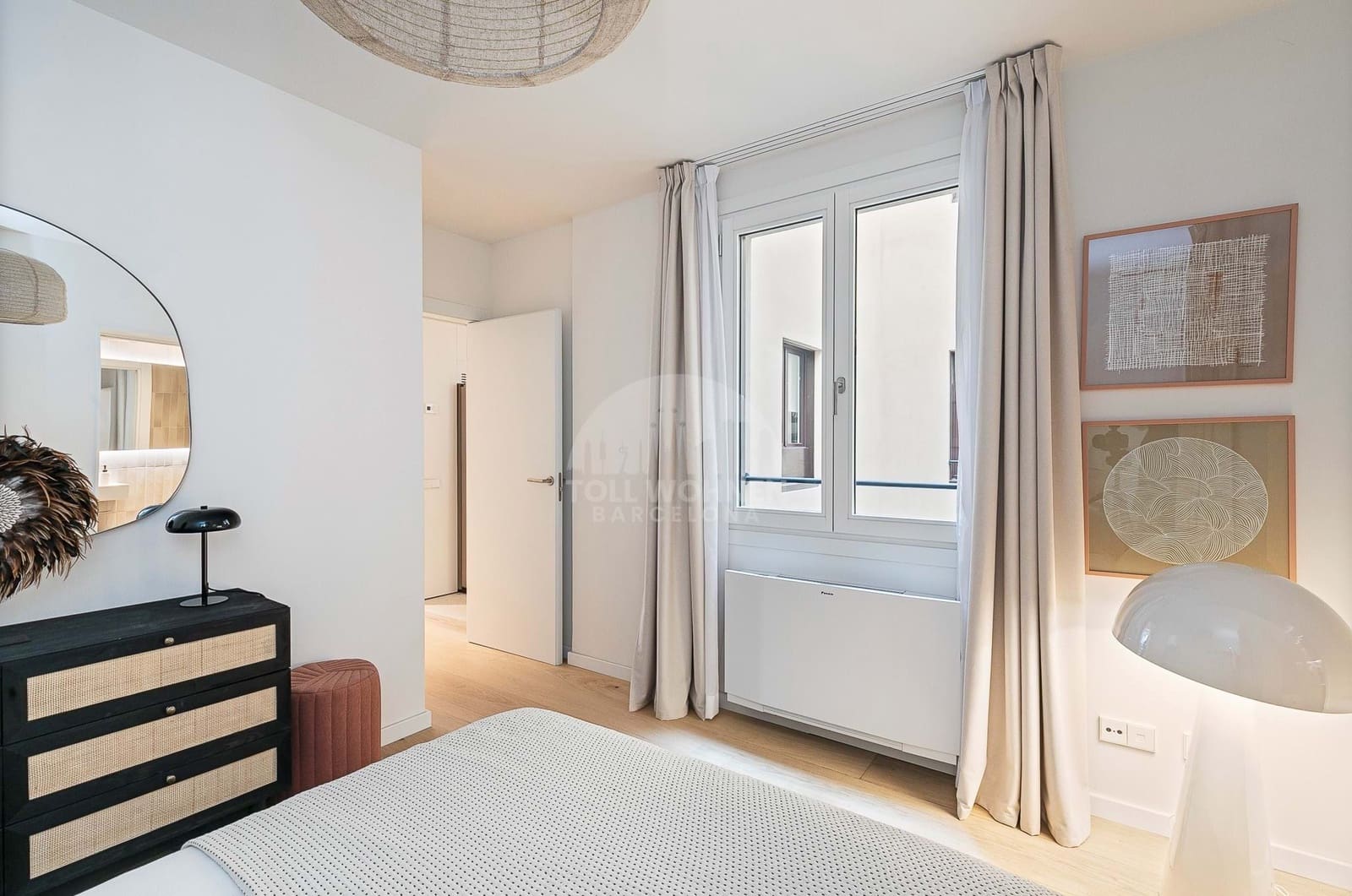 2 bedroom Apartment for sale in Barcelona city - € 1,890,000 (Ref: 8408864)