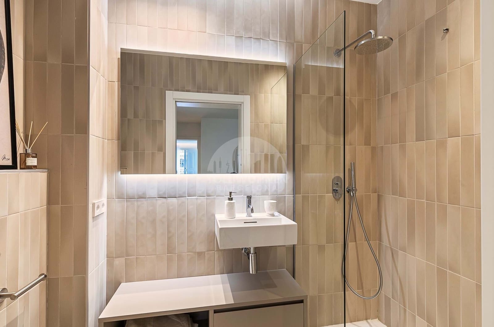 2 bedroom Apartment for sale in Barcelona city - € 1,890,000 (Ref: 8408864)