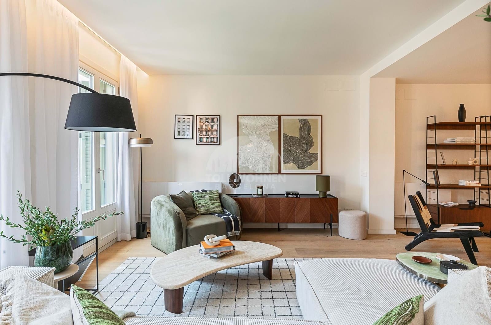 2 bedroom Apartment for sale in Barcelona city - € 1,890,000 (Ref: 8408864)