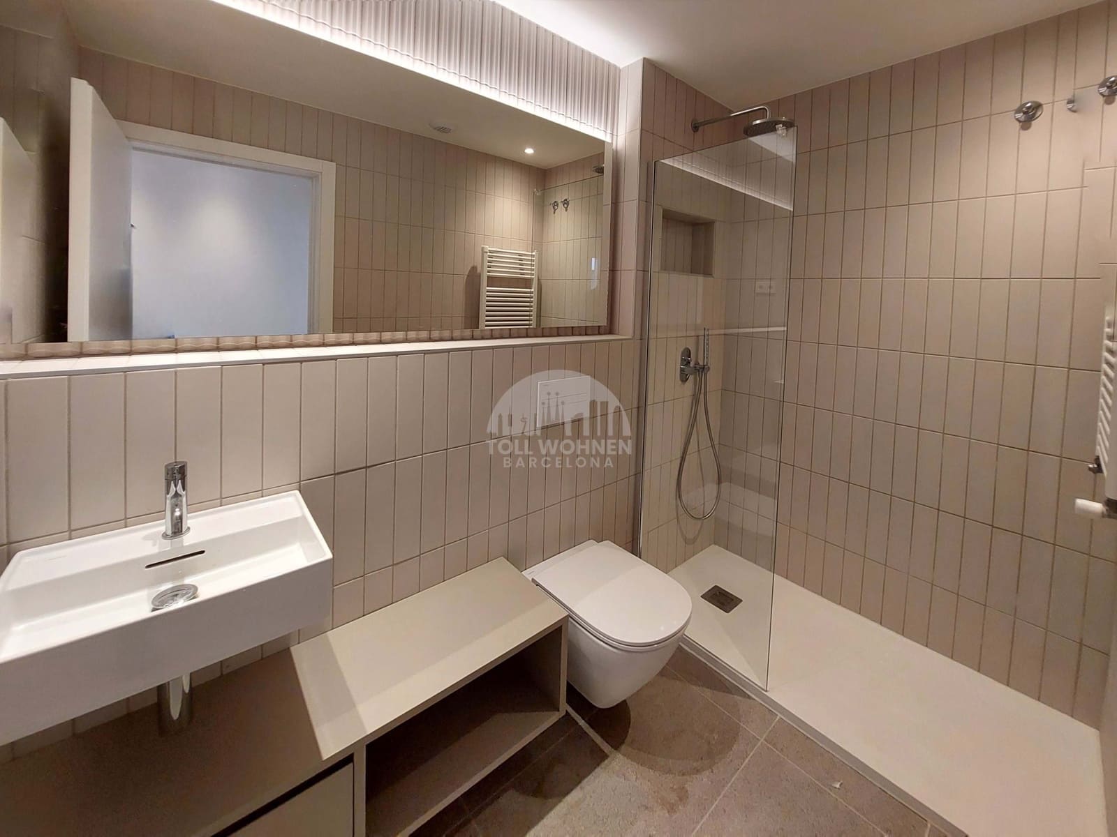 3 soveværelse Penthouse til salg i Barcelona by - € 4.300.000 (Ref: 8408865)