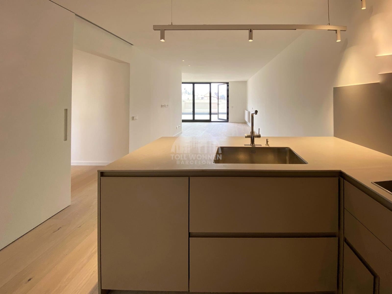 2 soveværelse Penthouse til salg i Barcelona by - € 2.390.000 (Ref: 8408866)
