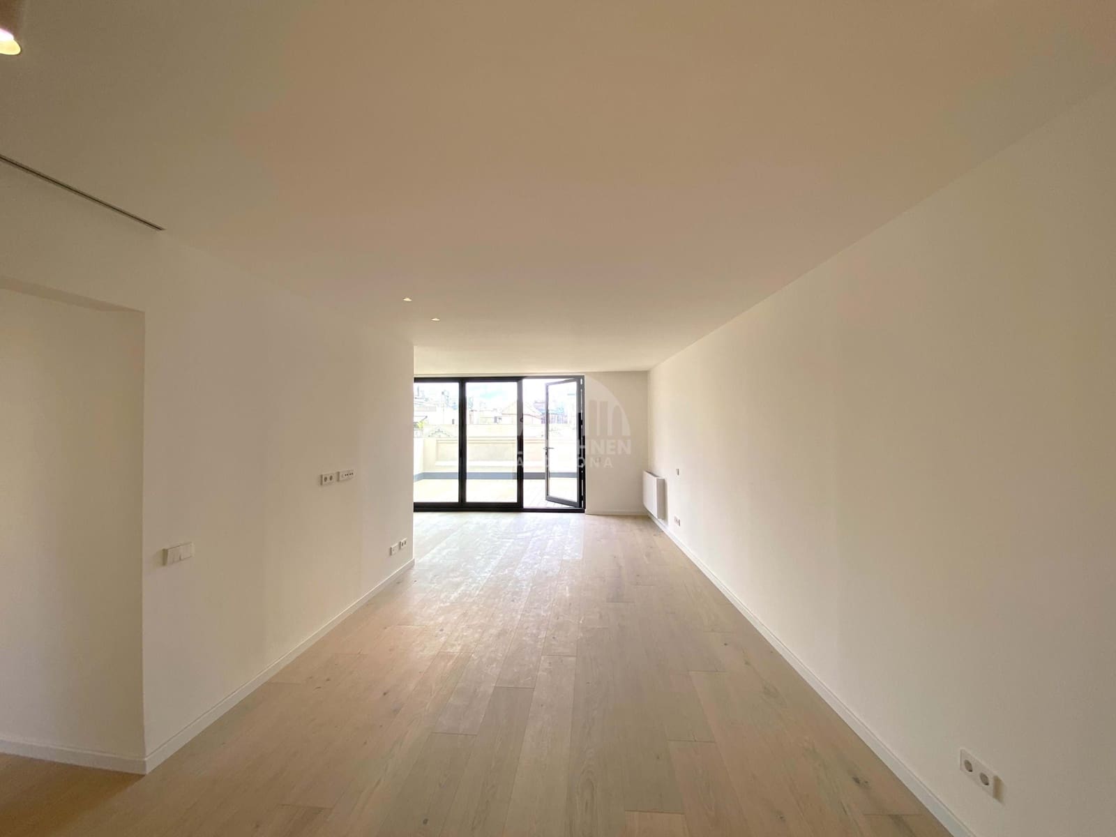2 soveværelse Penthouse til salg i Barcelona by - € 2.390.000 (Ref: 8408866)