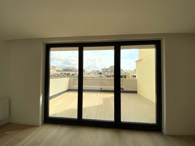 2 soveværelse Penthouse til salg i Barcelona by - € 2.390.000 (Ref: 8408866)