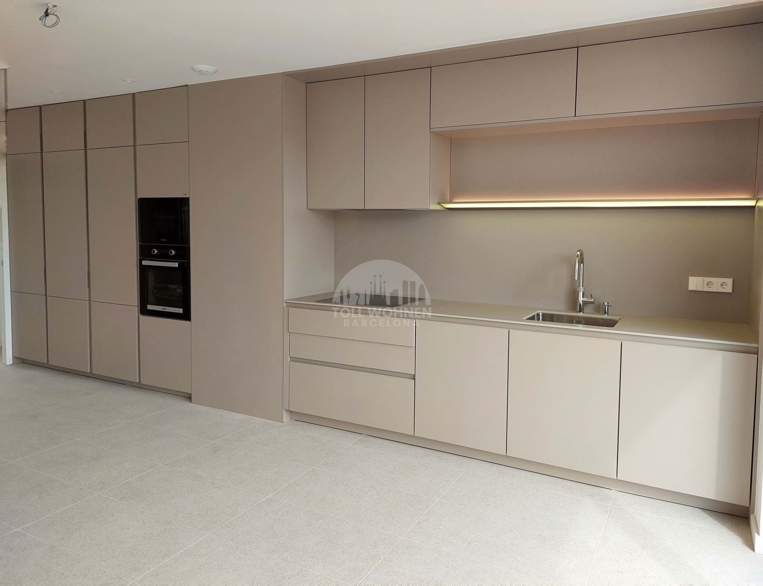 3 soveværelse Penthouse til salg i Barcelona by - € 4.800.000 (Ref: 8408867)