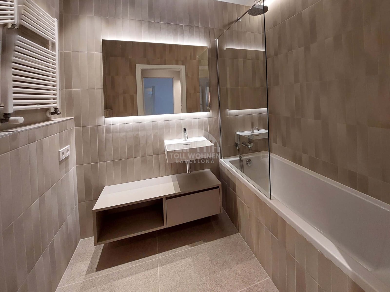 3 soveværelse Penthouse til salg i Barcelona by - € 4.800.000 (Ref: 8408867)