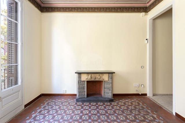 3 bedroom Apartment for sale in Barcelona city - € 720,000 (Ref: 8531045)