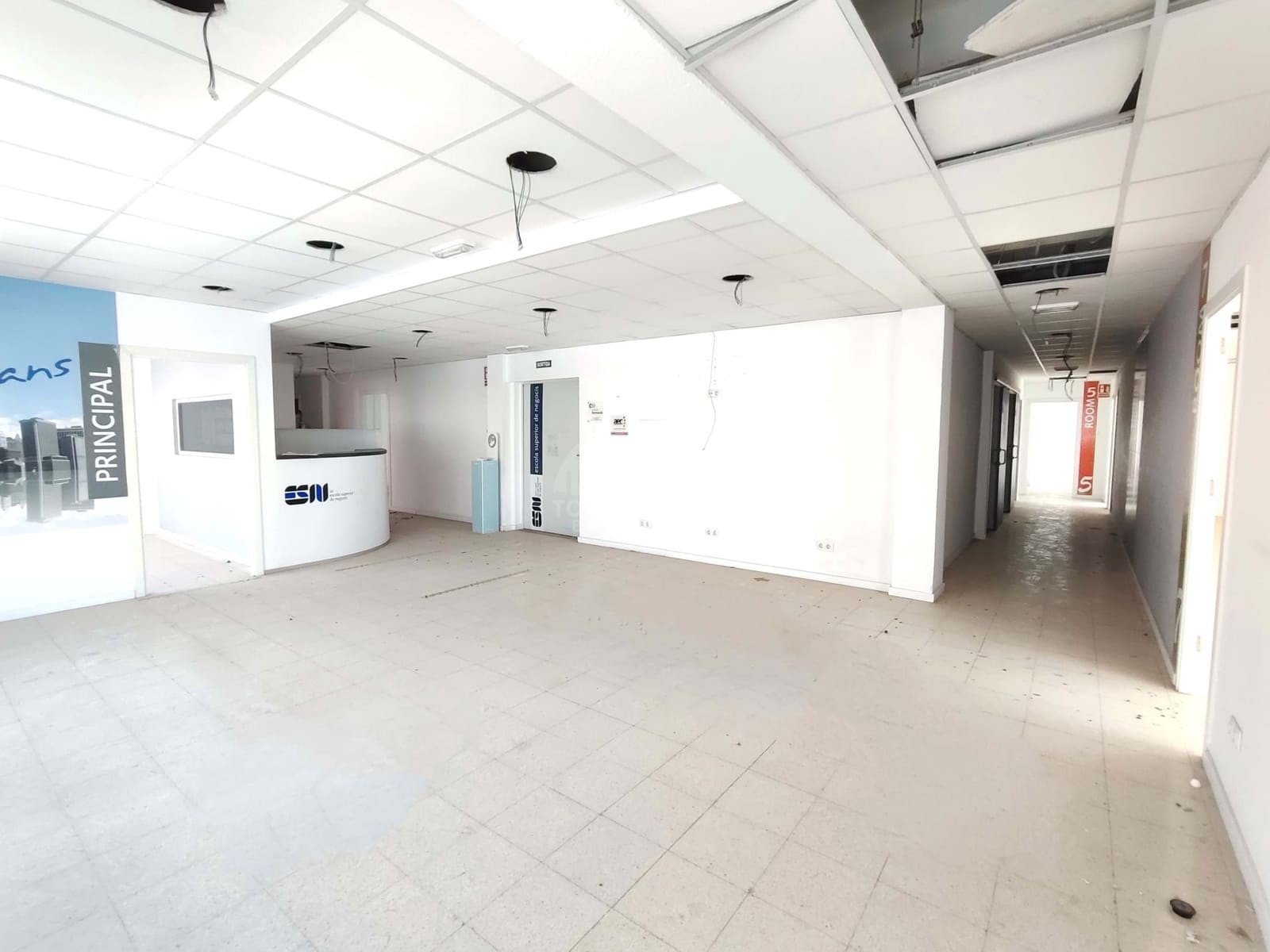 Office for rent in Sant Cugat del Valles - € 3,000 (Ref: 8541542)