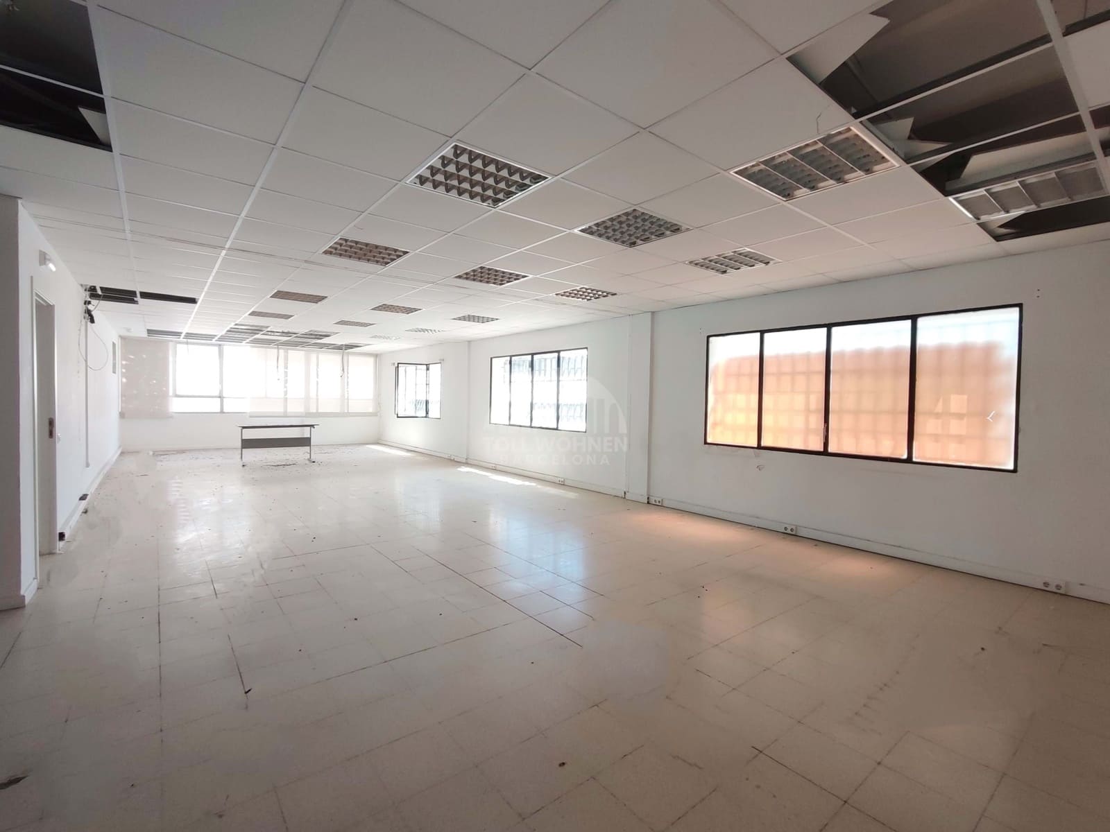 Office for rent in Sant Cugat del Valles - € 3,000 (Ref: 8541542)
