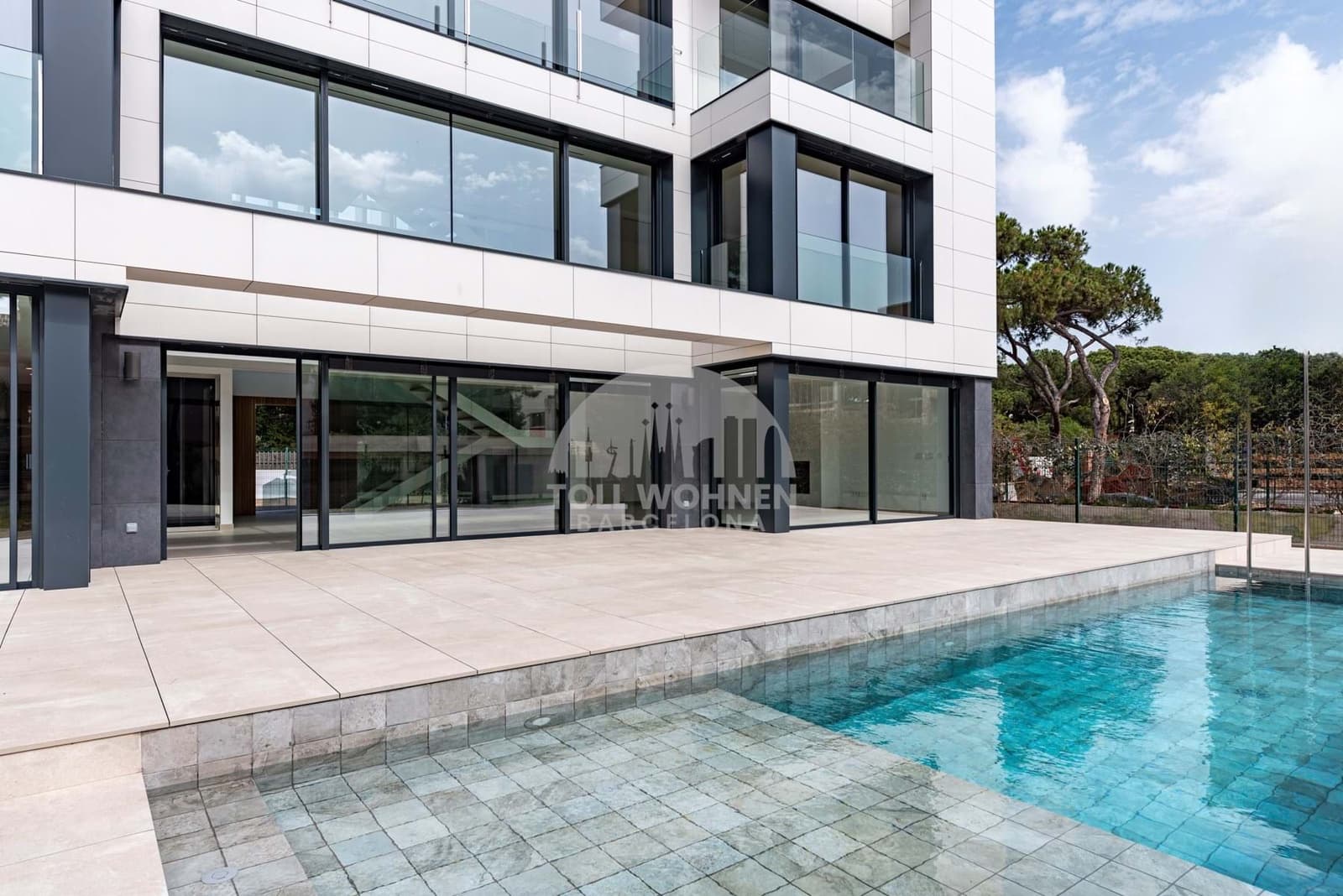 5 soveværelse Villa til salg i Gava med swimmingpool garage - € 6.000.000 (Ref: 8589814)