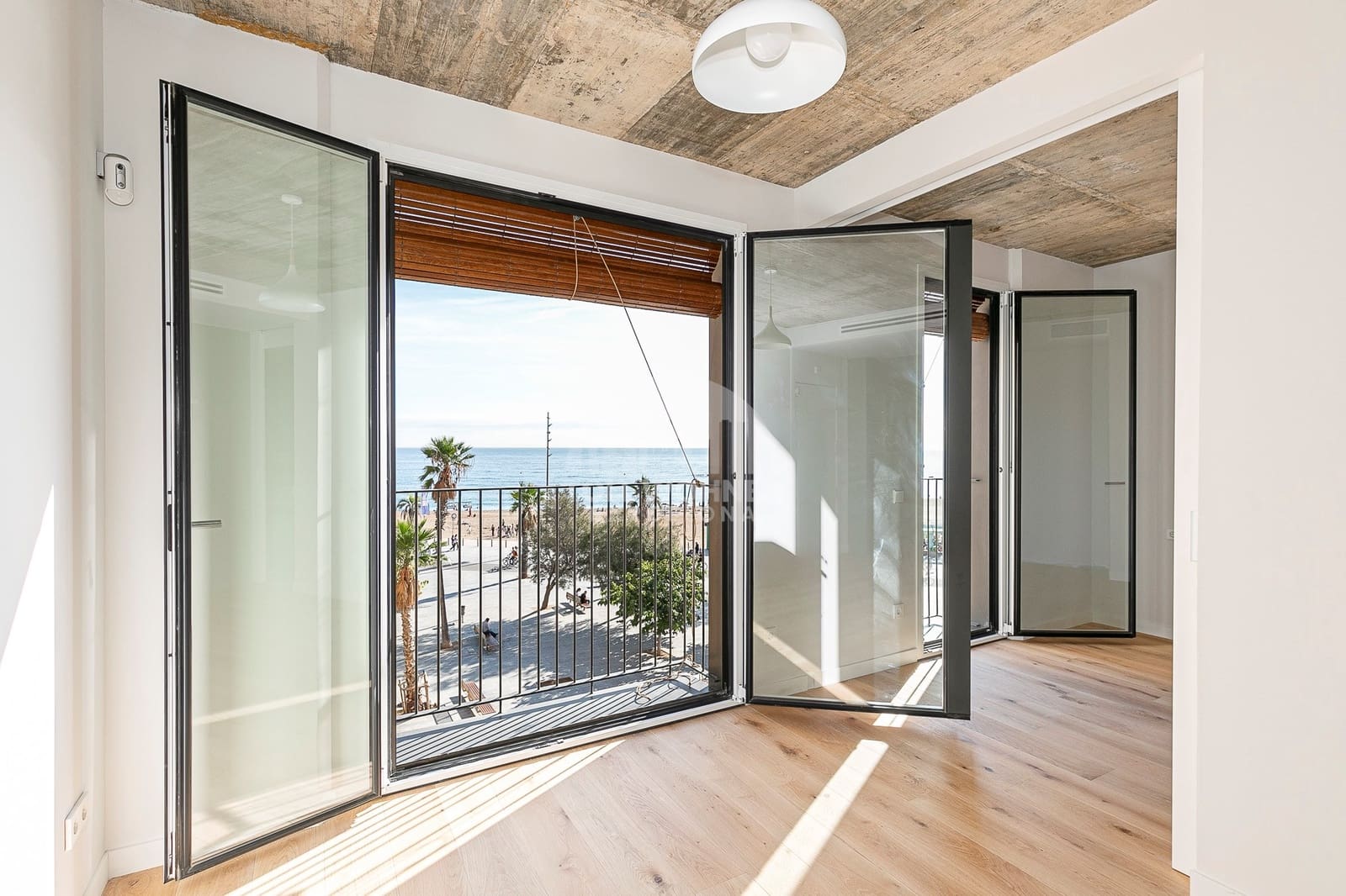 2 bedroom Apartment for rent in Barcelona city - € 2,500 (Ref: 8602864)