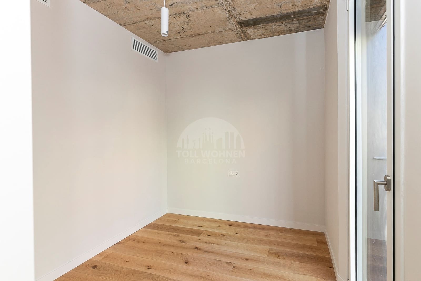 2 bedroom Apartment for rent in Barcelona city - € 2,500 (Ref: 8602864)