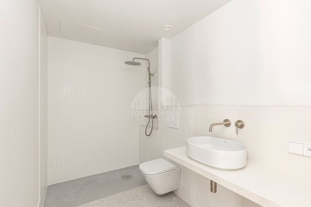 2 bedroom Apartment for rent in Barcelona city - € 2,500 (Ref: 8602864)