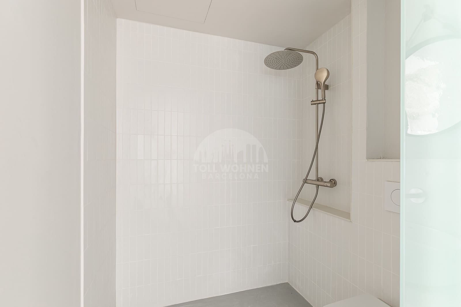 2 bedroom Apartment for sale in Barcelona city - € 590,000 (Ref: 8623239)