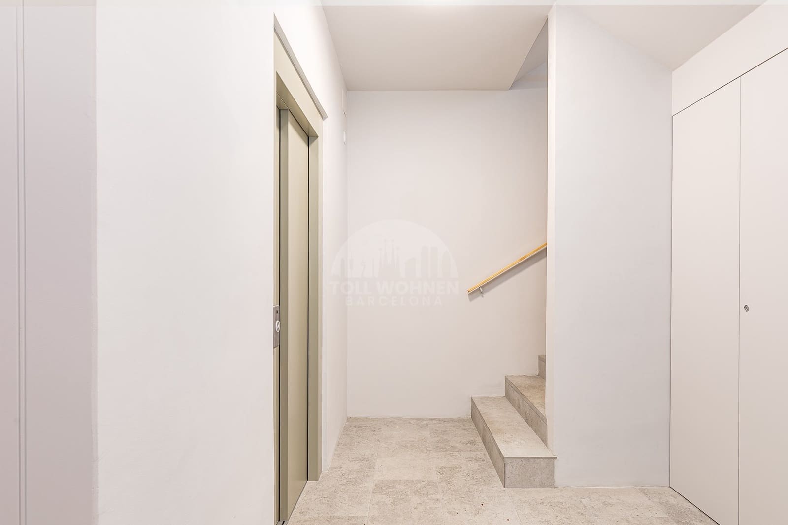 2 bedroom Apartment for sale in Barcelona city - € 590,000 (Ref: 8623239)