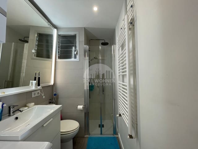 2 sovrum Takvåning att hyra i Barcelona stad - 1 300 € (Ref: 8716346)