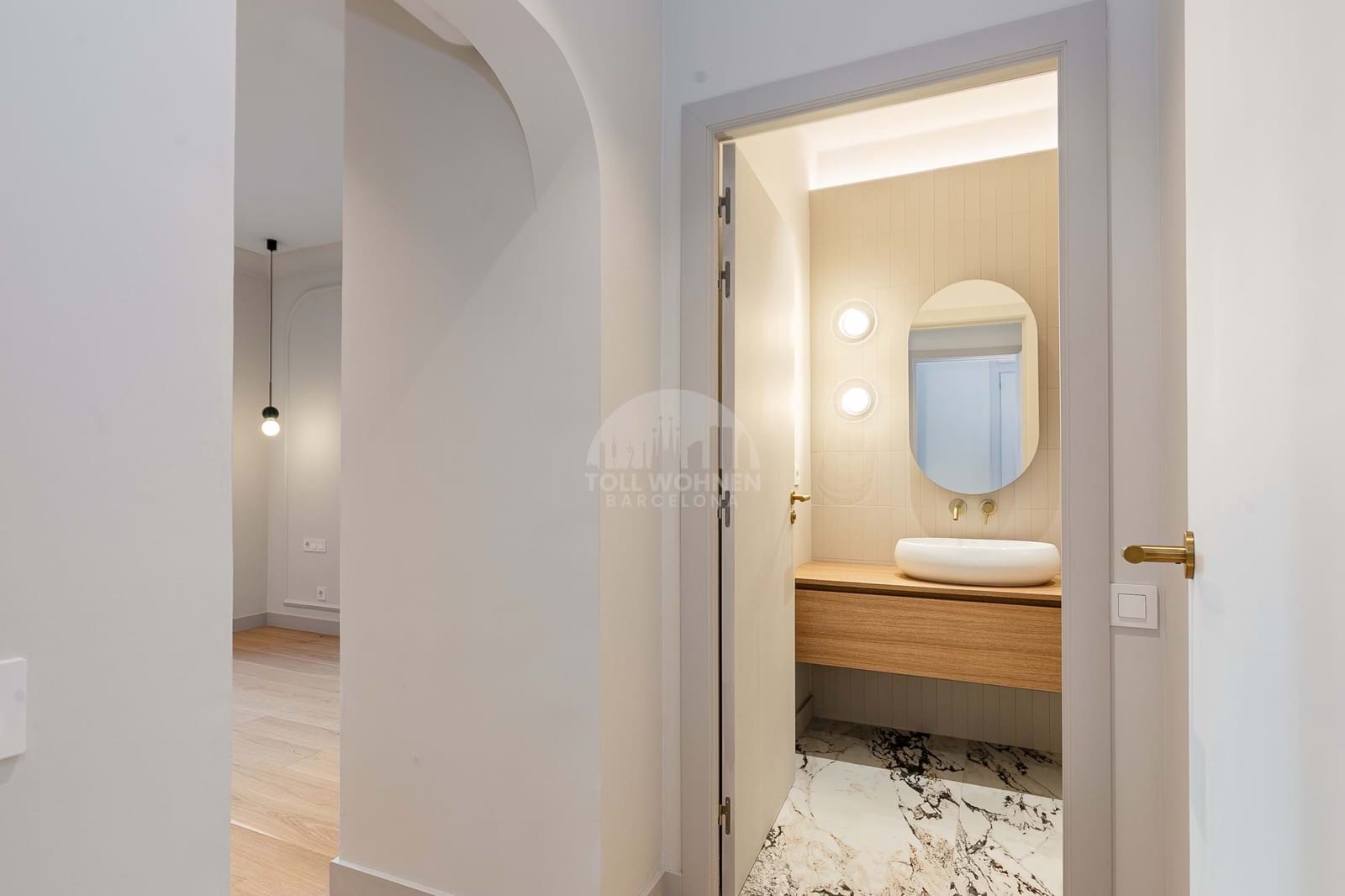 4 bedroom Apartment for sale in Barcelona city - € 1,090,000 (Ref: 8734715)