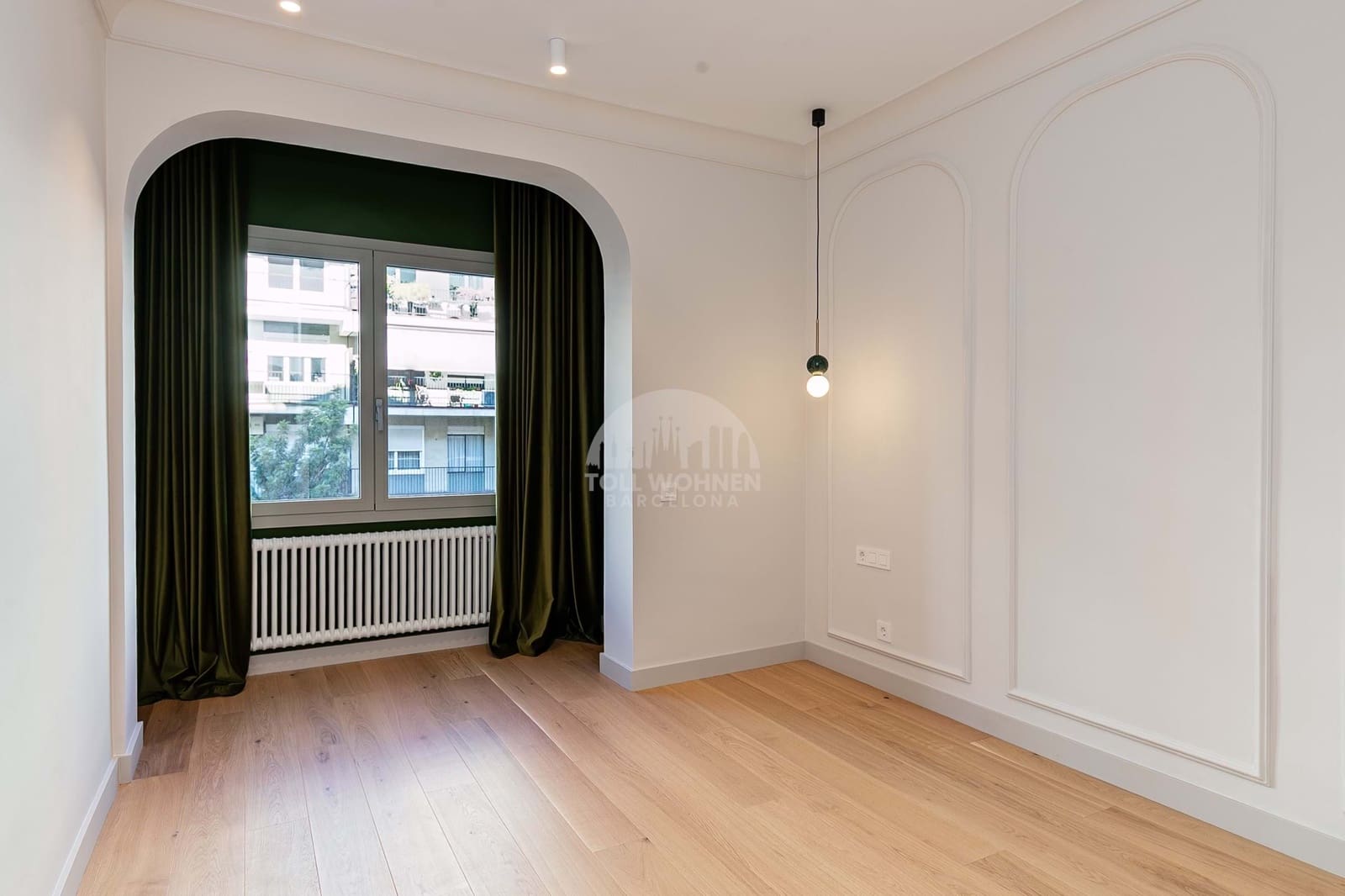 4 bedroom Apartment for sale in Barcelona city - € 1,090,000 (Ref: 8734715)